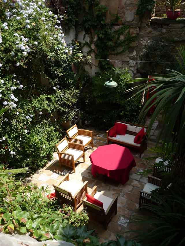 Maison d'Almes Adissan Extérieur photo